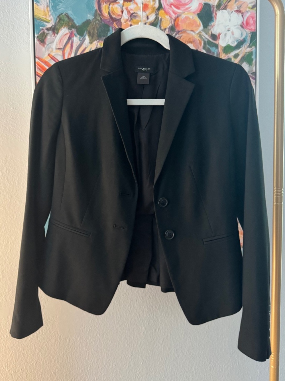 Ann Taylor cropped black blazer 0P